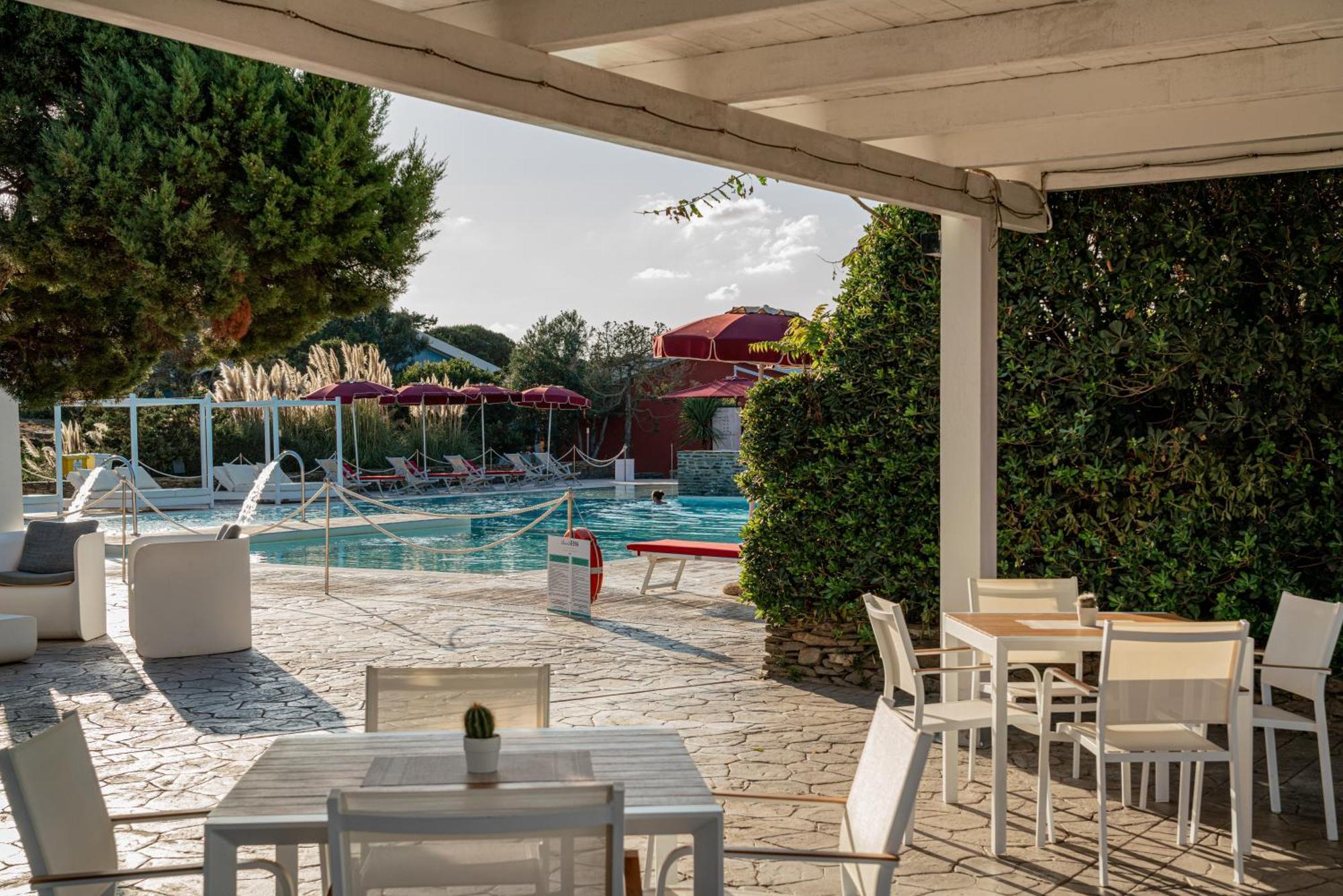 Hotel Club Esse Sporting Stintino Exterior foto