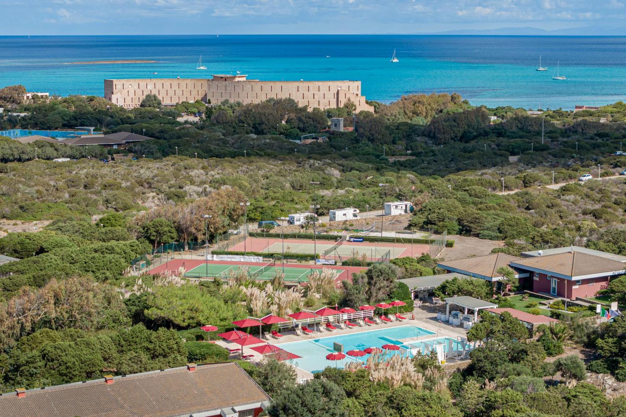 Hotel Club Esse Sporting Stintino Exterior foto